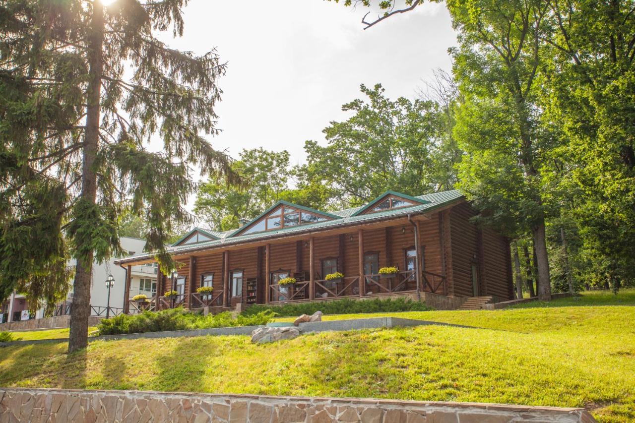 Hotel Park Rost Club Zadonets'ke Exterior foto